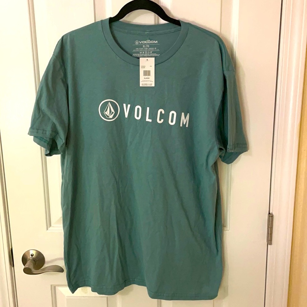 Volcom tshirt